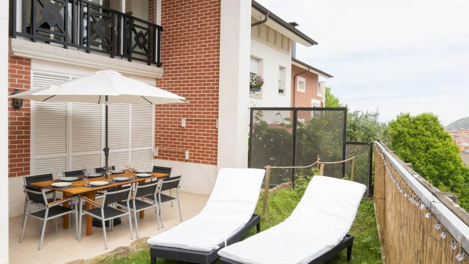 Earra - Villa Eki - 2 Garajes, Playa A 7 Min A Pie Zarautz